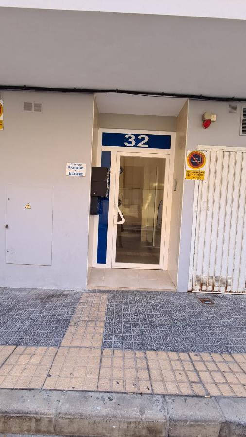 Apartamento Parque Elche If Бенидорм Экстерьер фото